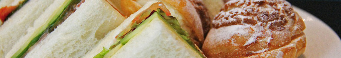 Eating American (New) Sandwich Vegetarian at Saladworks restaurant in Newark, DE.